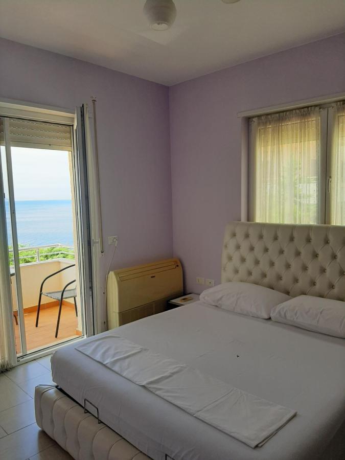 Apartament Vlorë Exterior foto